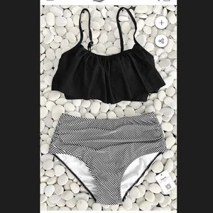 Cupshe high waisted bottoms with ruffle top new